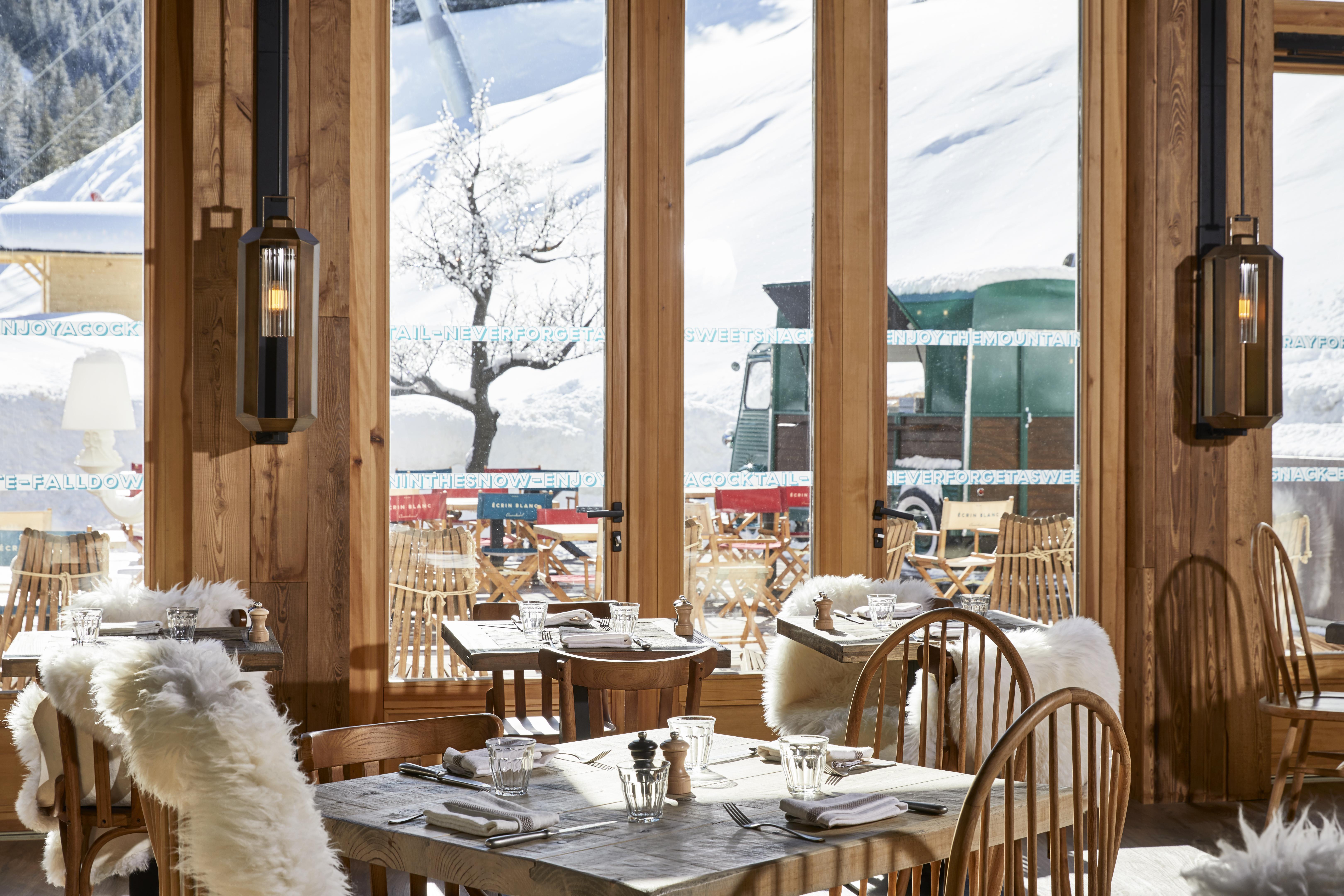 Ecrin Blanc Resort Courchevel - Aquapark Kültér fotó