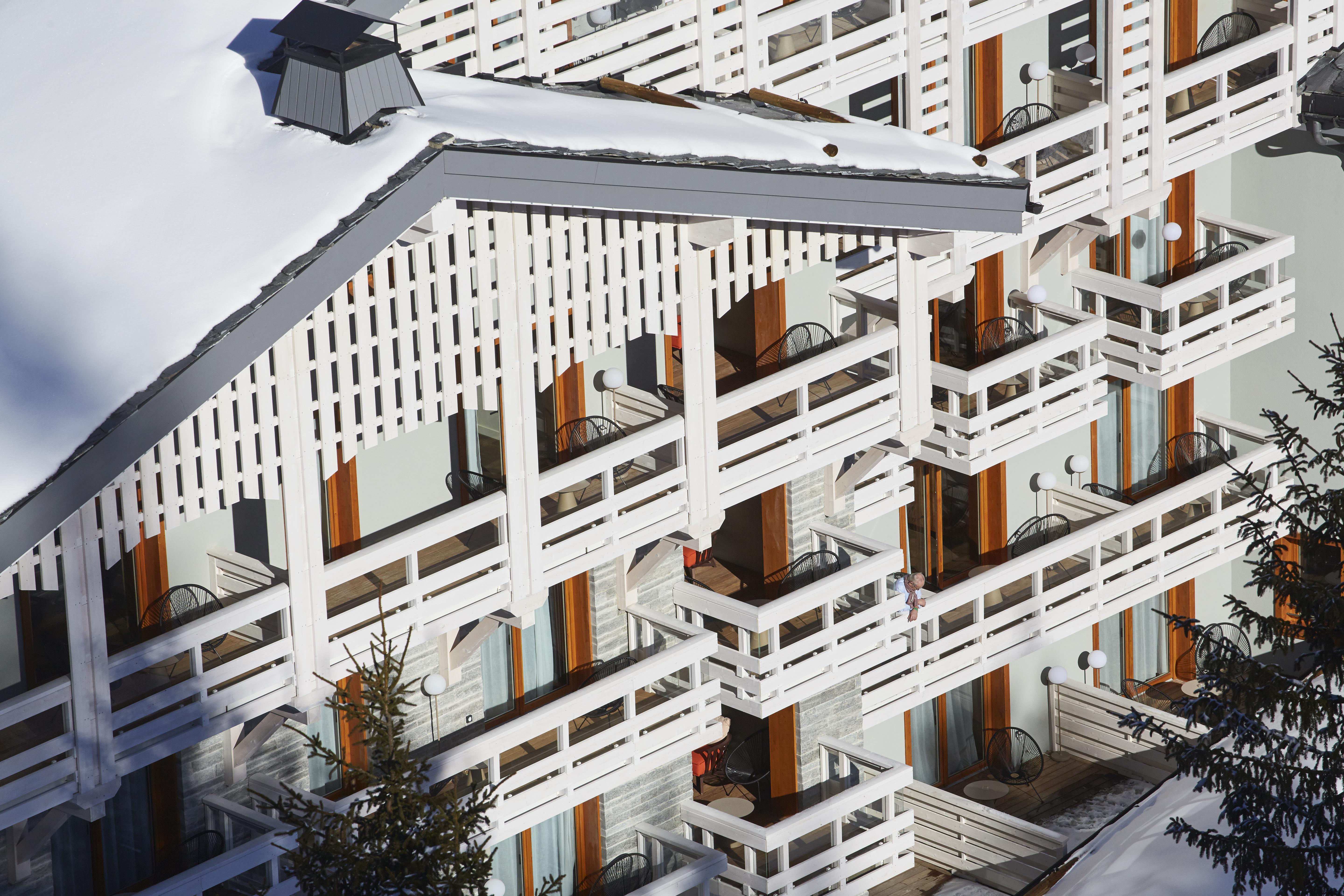 Ecrin Blanc Resort Courchevel - Aquapark Kültér fotó