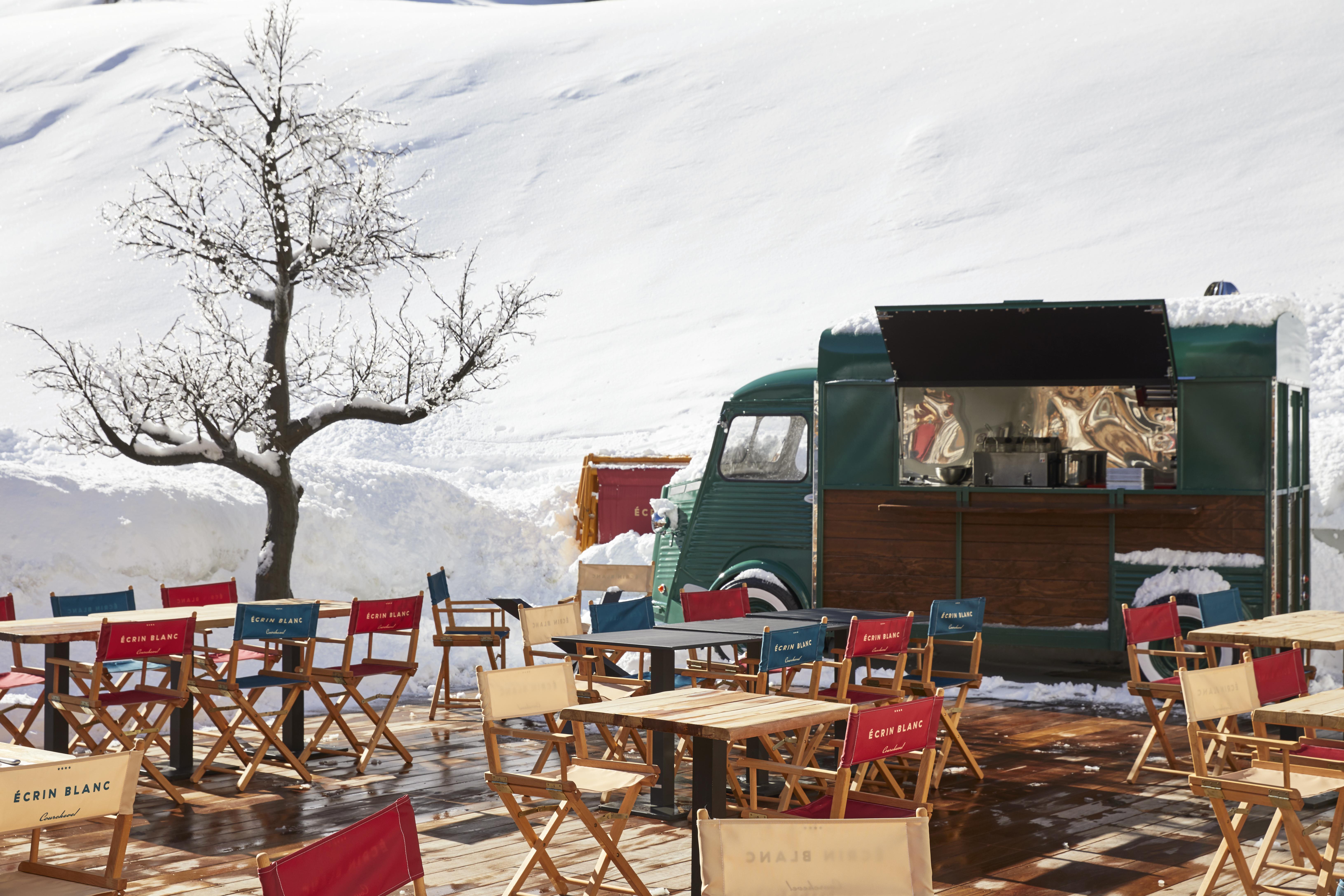 Ecrin Blanc Resort Courchevel - Aquapark Kültér fotó